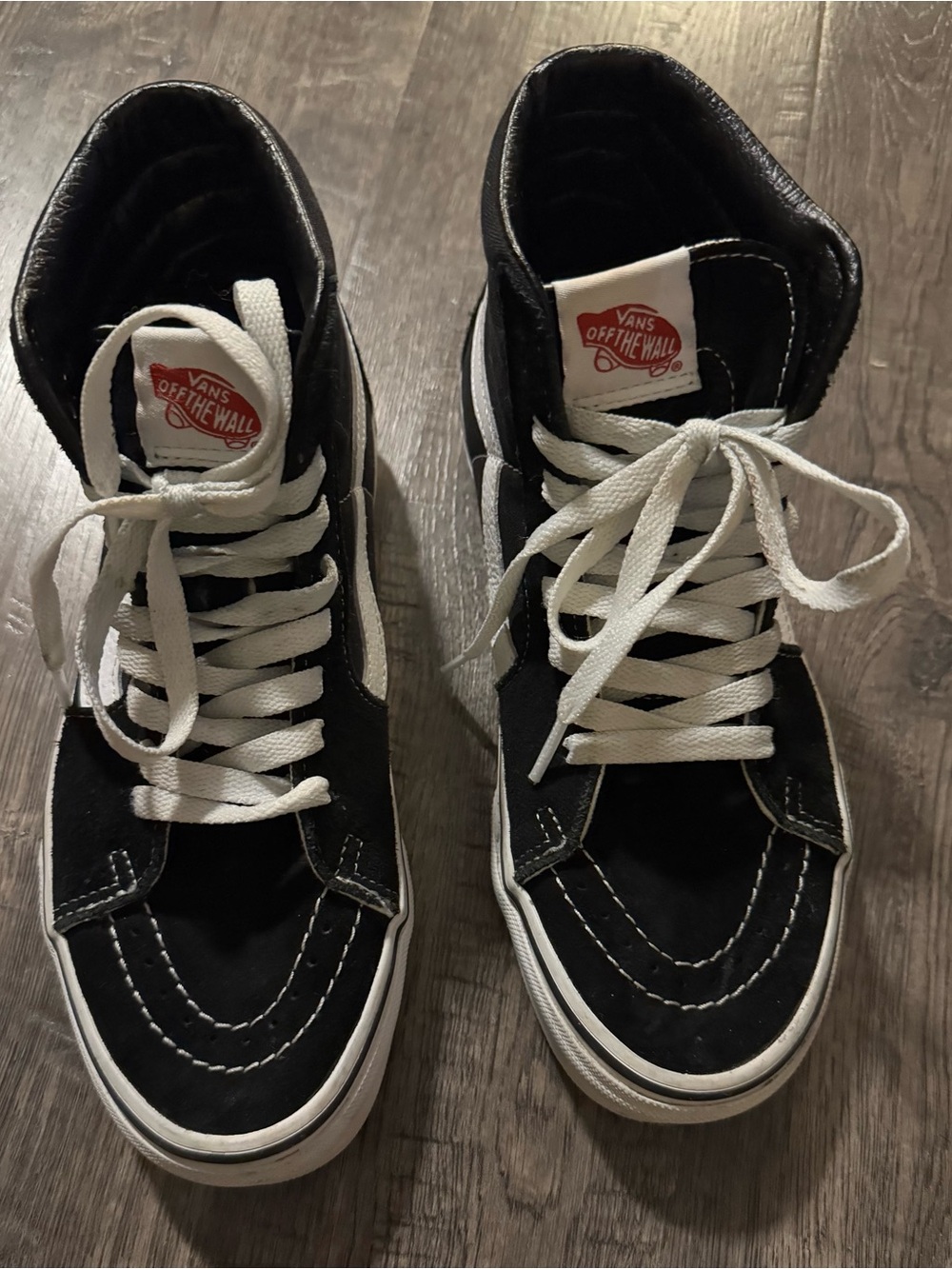 VANS Sk8-Hi Men's High Top Lace-Up Sneakers Black/White Rubber Outsole USM5 W6.5